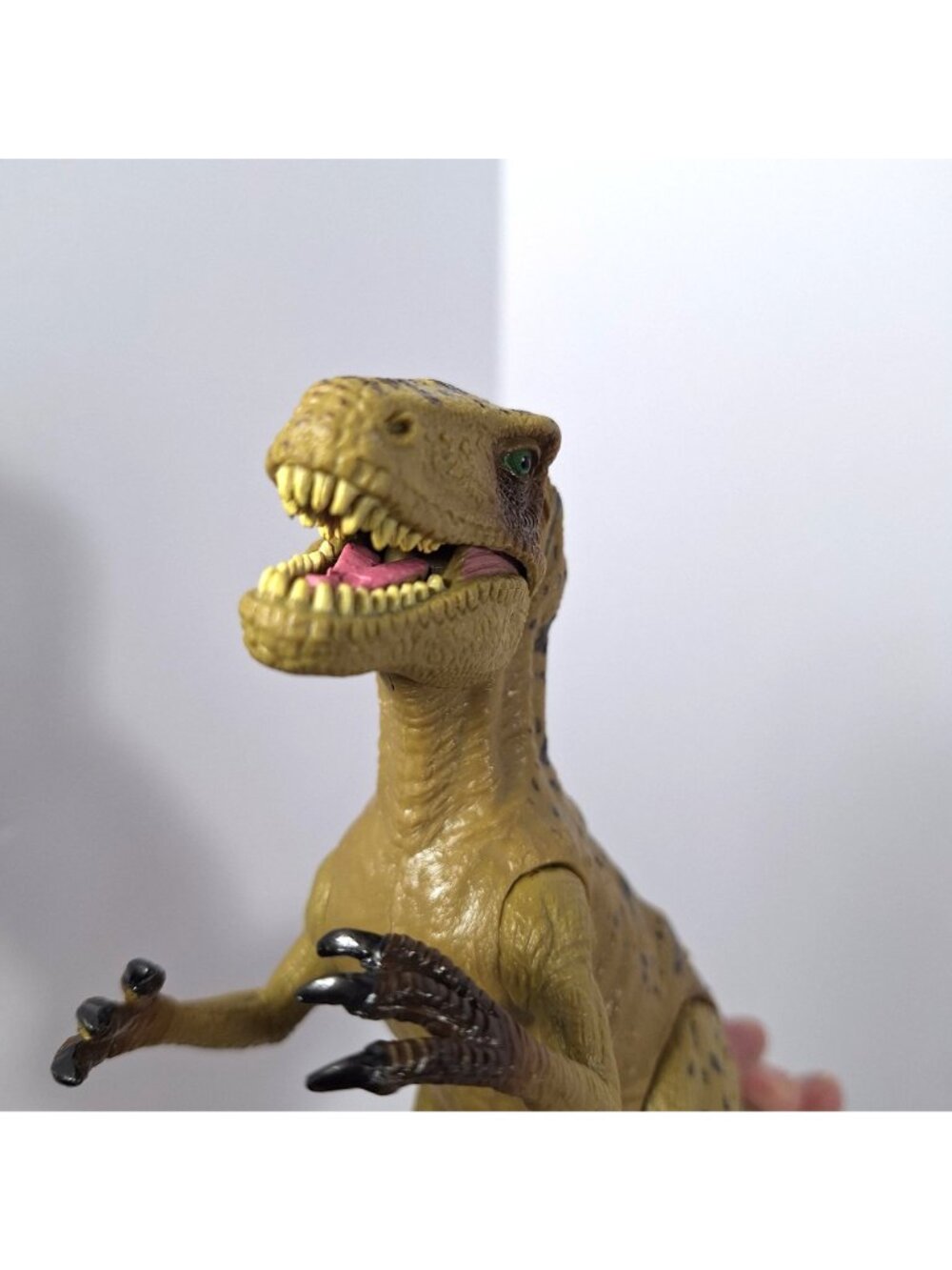 Happy Kin Allosaurus 7" Dinosaur Realistic Articulated Figure Excellent - Picture 10 of 16